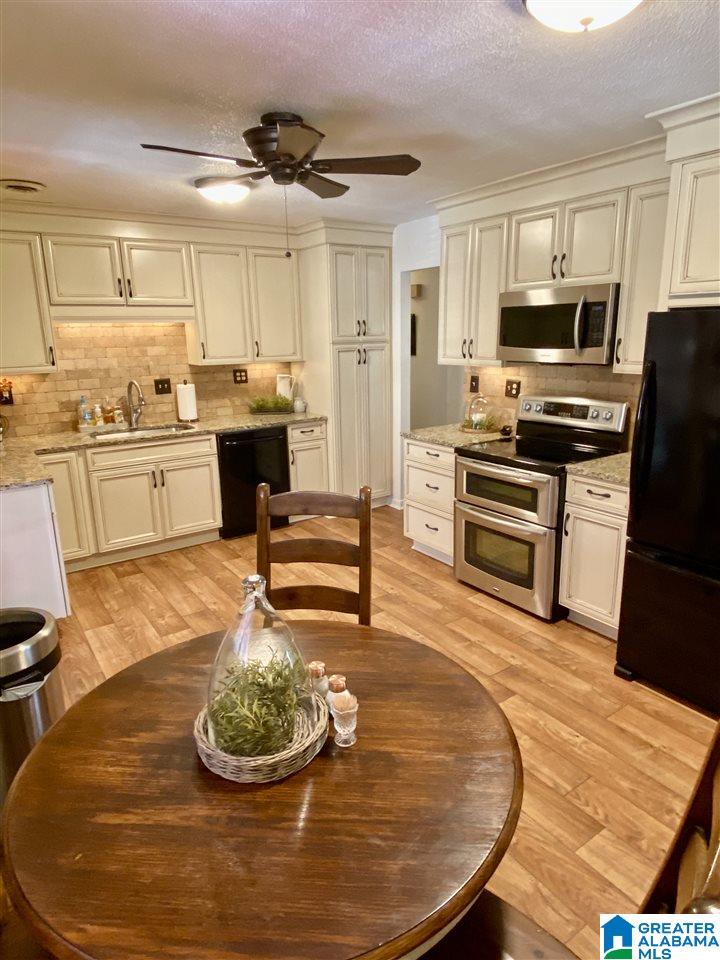 5147 Terry Heights Road Pinson, AL 35126 - Photo 8 of 34