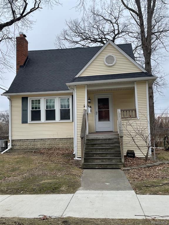 55.5 Kensington Boulevard Pleasant Ridge, MI 48069 - Photo 1 of 19