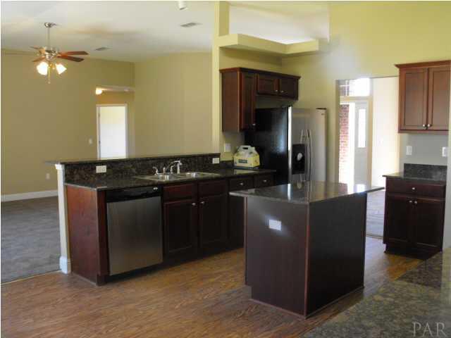 2148 Liberty Loop Road, Unit 8D Cantonment, FL 32533 - Photo 22 of 24 Gallery Image 22