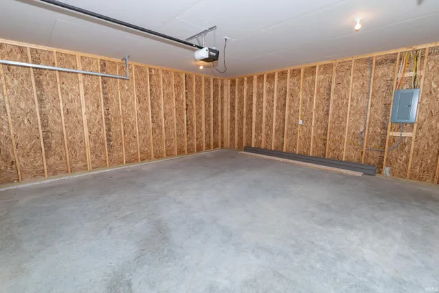 $415,000 | 1105-1107 Edwardsburg Avenue, Elkhart, IN 46514