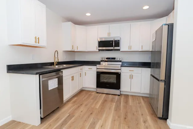 $415,000 | 1105-1107 Edwardsburg Avenue, Elkhart, IN 46514