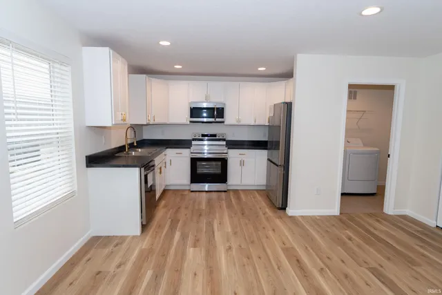 $415,000 | 1105-1107 Edwardsburg Avenue, Elkhart, IN 46514