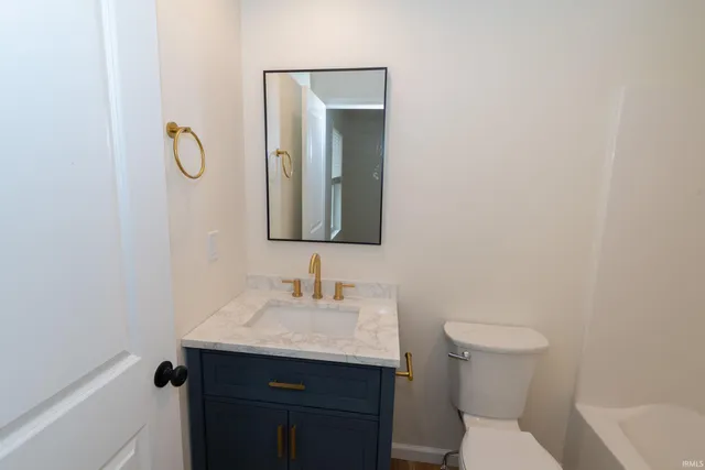 $415,000 | 1105-1107 Edwardsburg Avenue, Elkhart, IN 46514