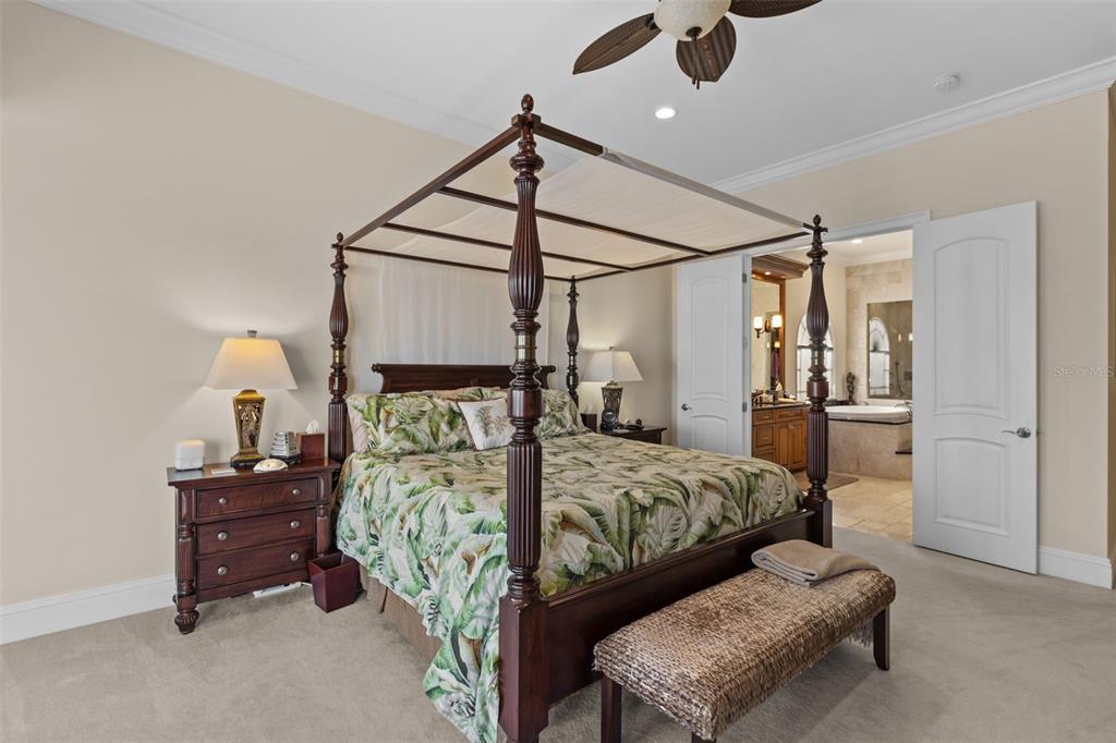 7986 9th Avenue South St. Petersburg, FL 33707 - Photo 22 of 83 a bed room with a bed and a chair