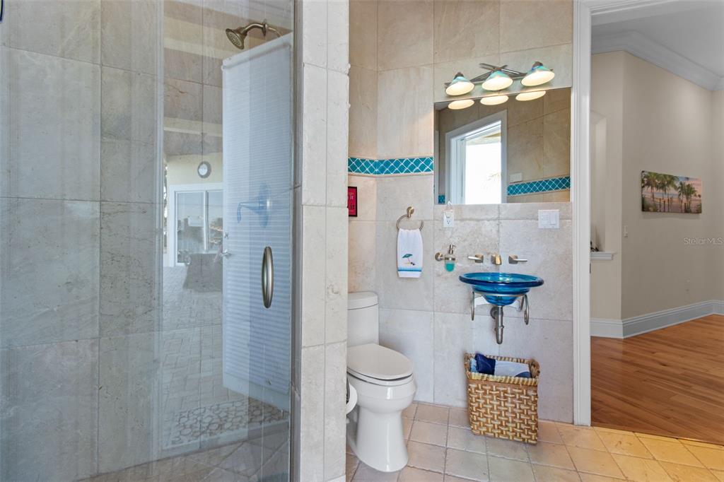 7986 9th Avenue South St. Petersburg, FL 33707 - Photo 31 of 83