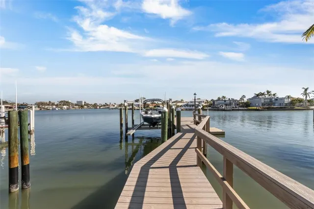 $12,500 | 7986 9th Avenue South, St. Petersburg, FL 33707