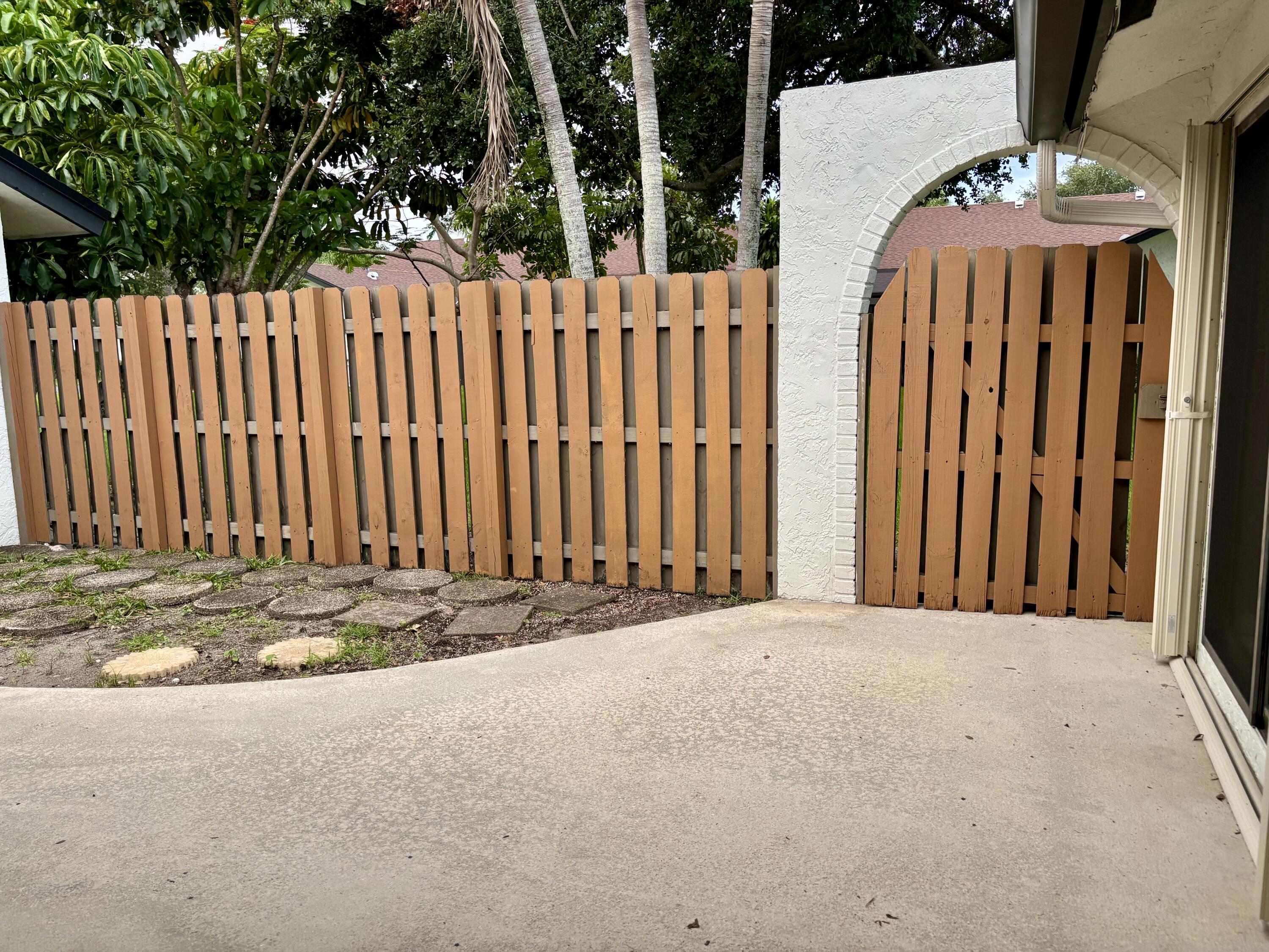 23343 Southwest 54th Way, Unit A Boca Raton, FL 33433 - Photo 5 of 19 IMG_4932