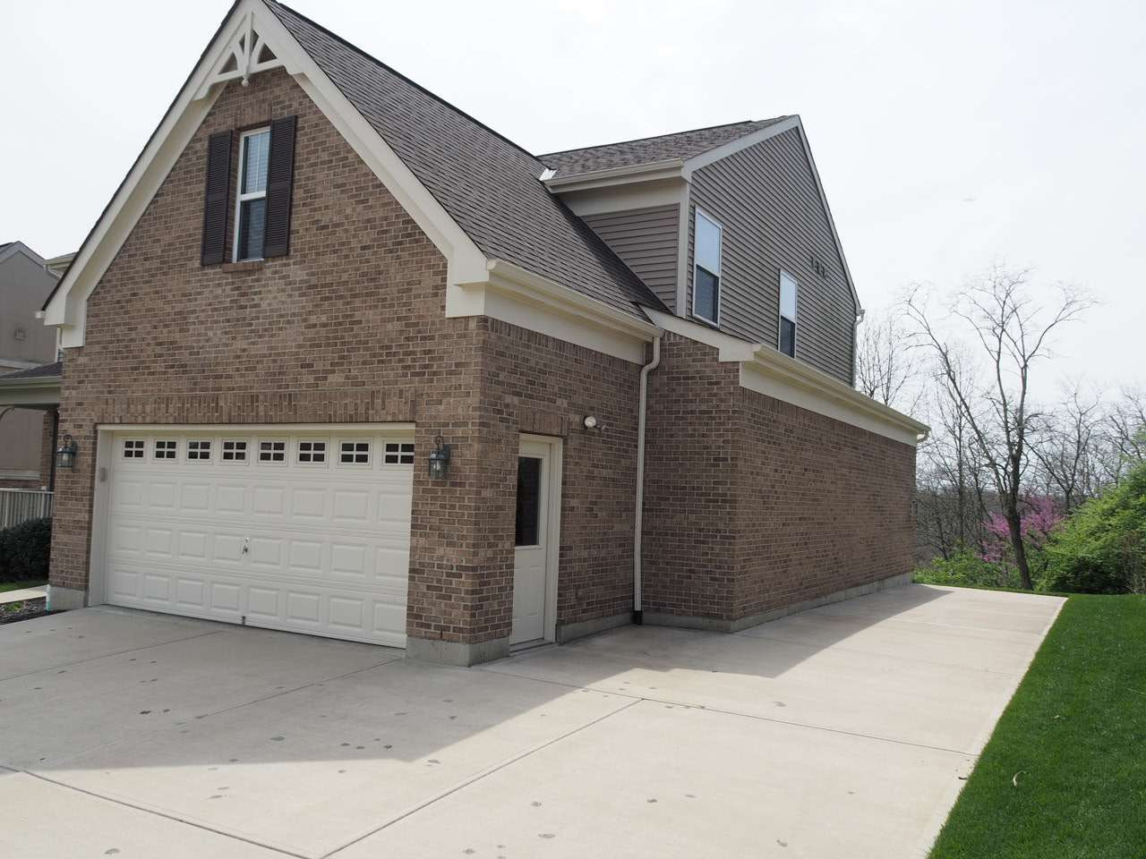 781 Sandstone Ridge Newport, KY 41076 - Photo 2 of 30 Gallery Image 2