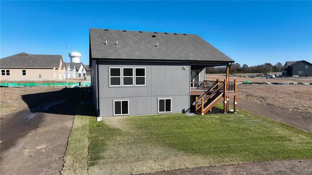 $435,950 | 1432 Southeast Silo Street, Lee's Summit, MO 64081