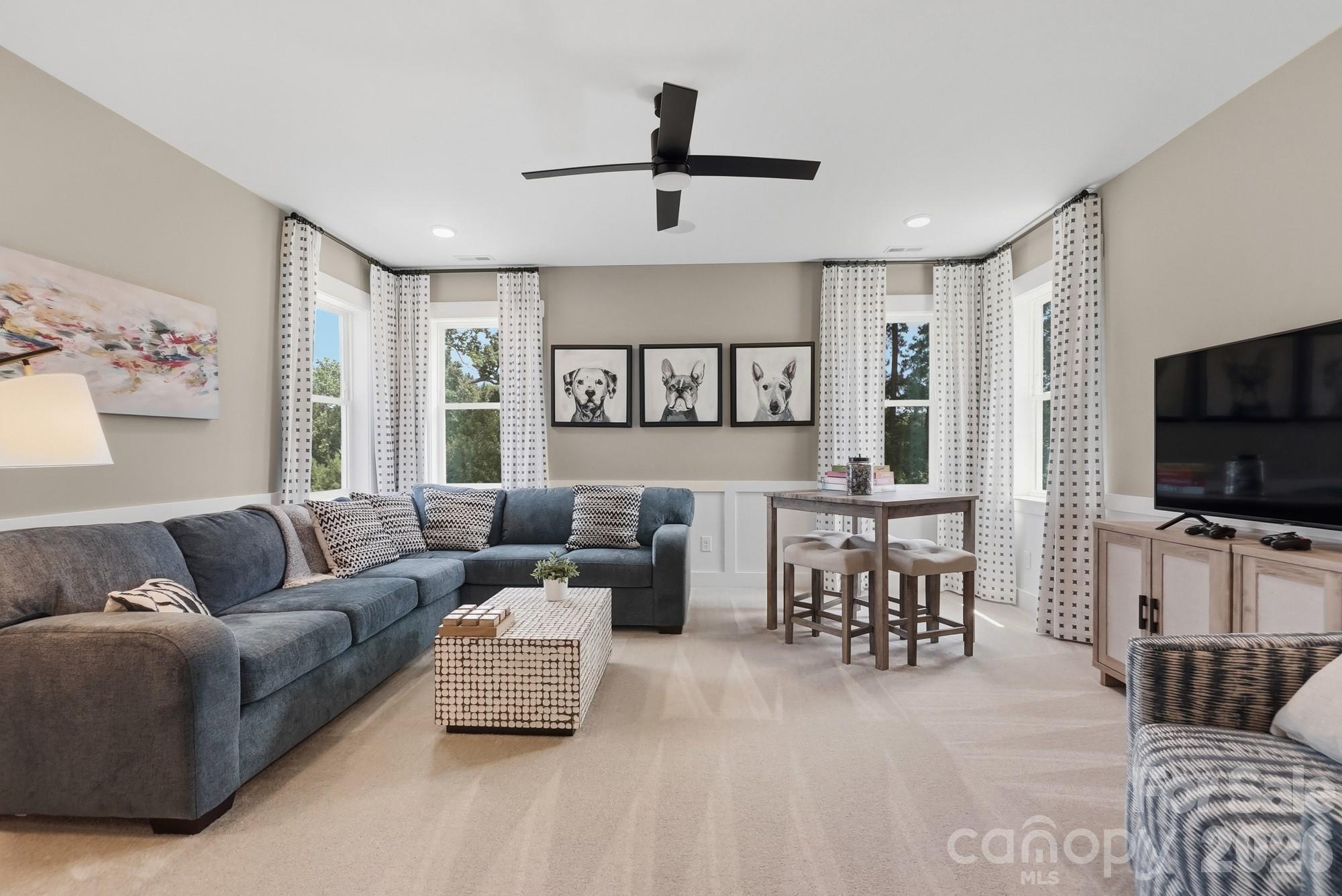 12510 Idlewild Road Matthews, NC 28105 - Photo 40 of 43 Gallery Image 40