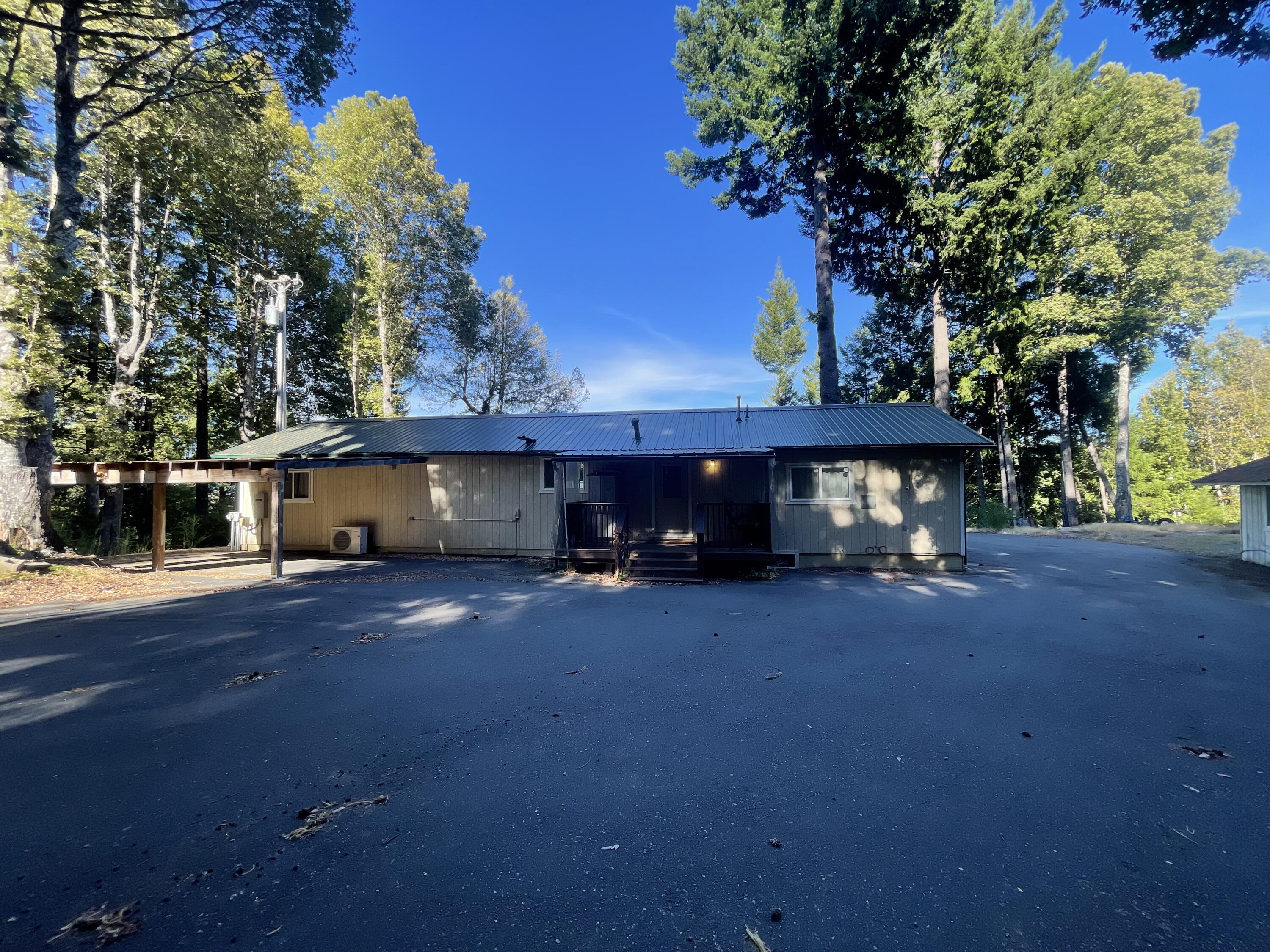 6045 Wilder Ridge Road Garberville, CA 95542 - Photo 18 of 38