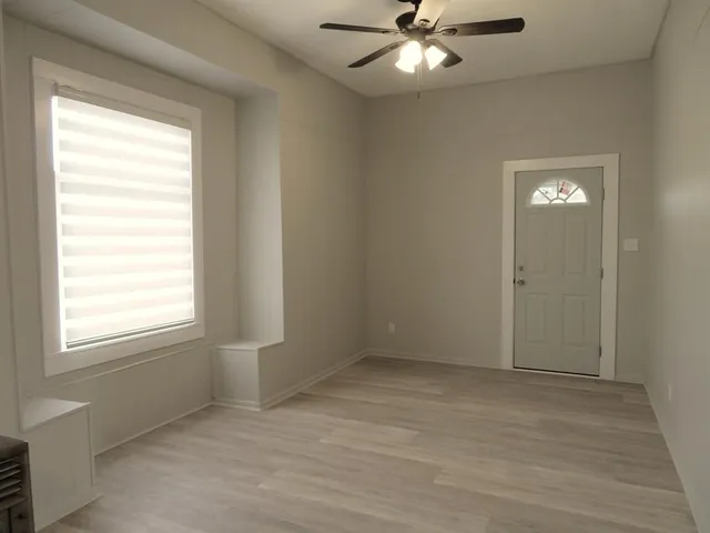 $222,250 | 911 West Liveoak Street, Coleman, TX 76834