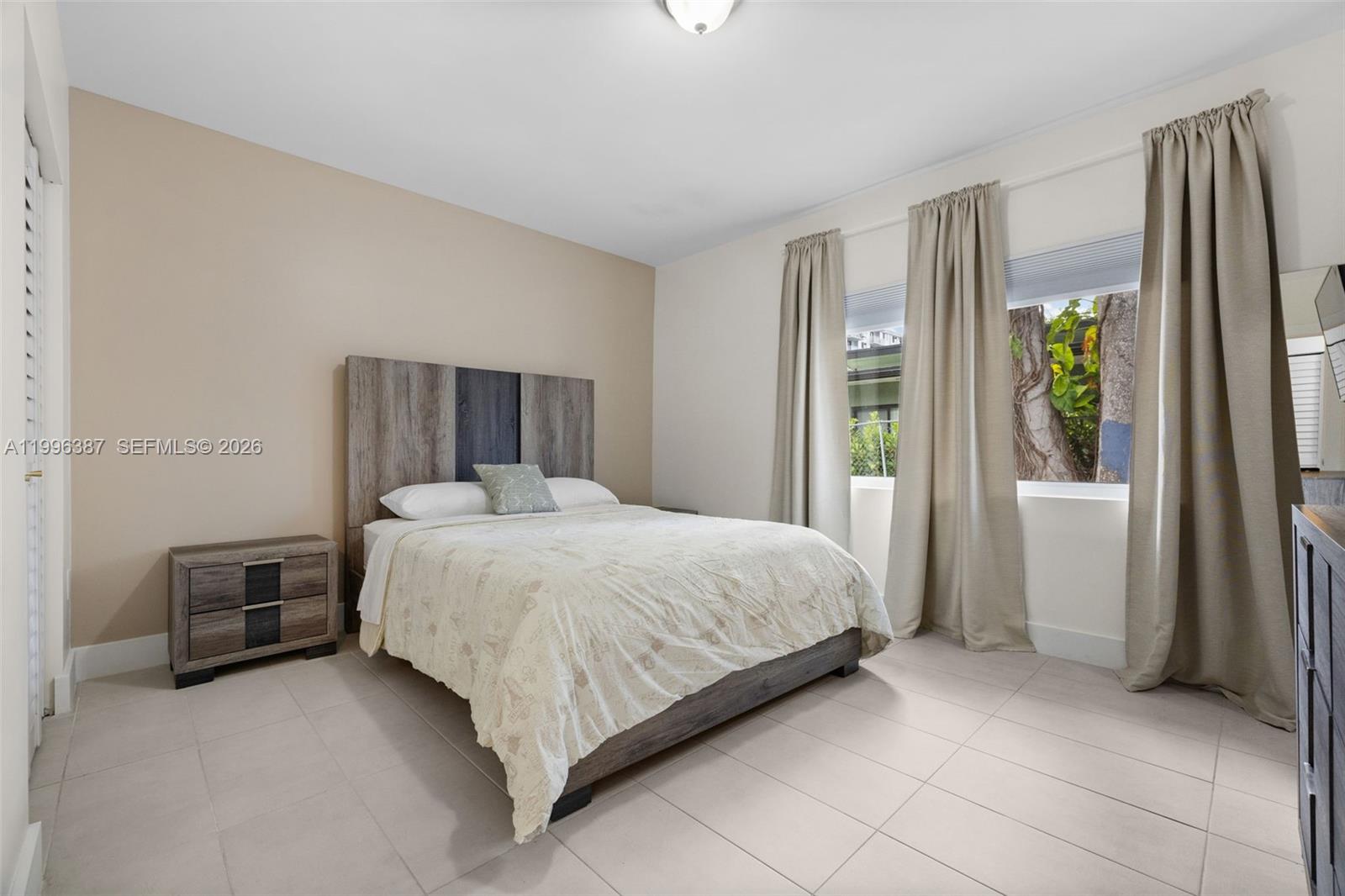 1286 Northeast 109th Street, Unit 1 Miami, FL 33161 - Photo 24 of 31