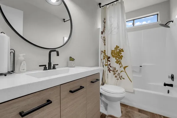 $499,999 | 3161 Bridgeport Court, Turlock, CA 95382