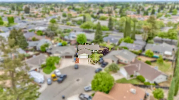 $499,999 | 3161 Bridgeport Court, Turlock, CA 95382