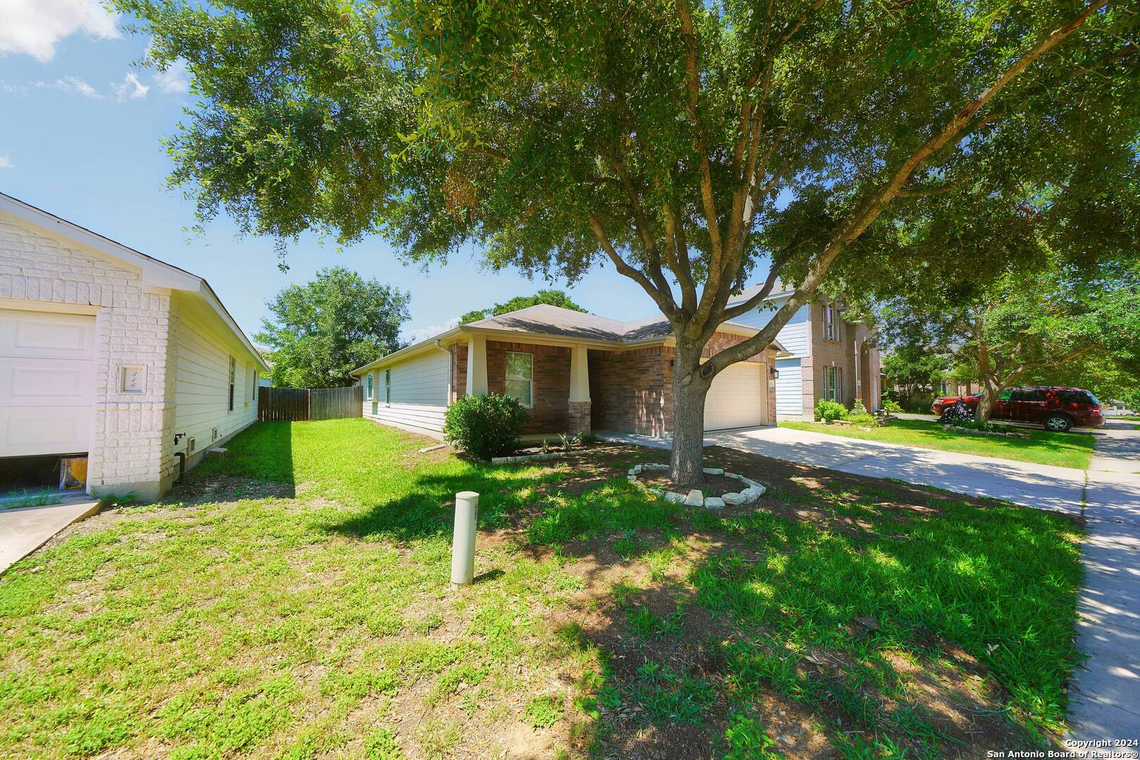 320 Longhorn Way Cibolo, TX 78108 - Photo 4 of 36