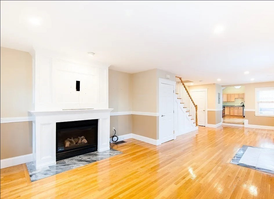 9 G Street Boston, MA 02127 - Photo 1 of 16