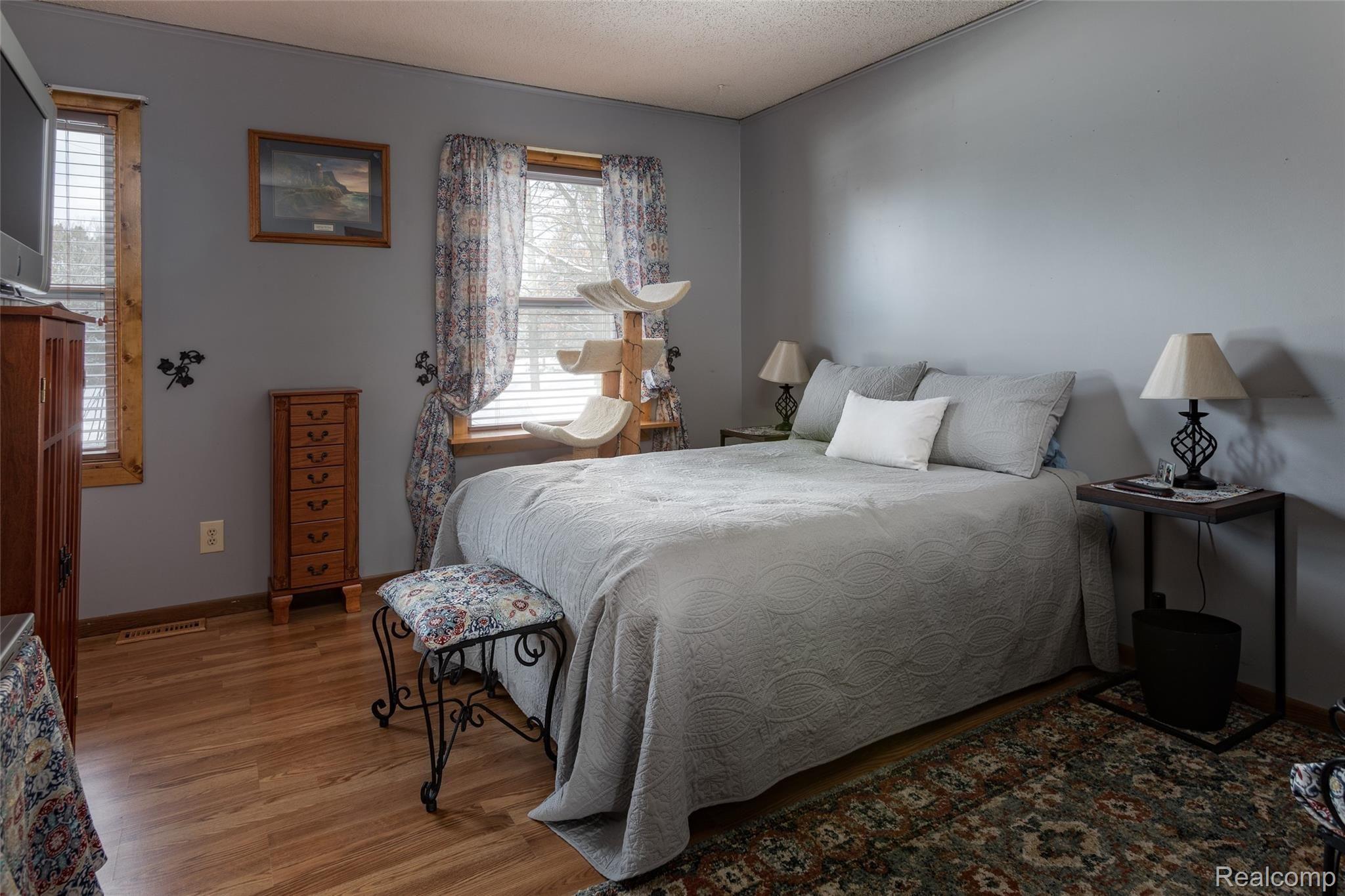 2920 Carpenter Road Lapeer, MI 48446 - Photo 10 of 21 MLS-10.jpg
