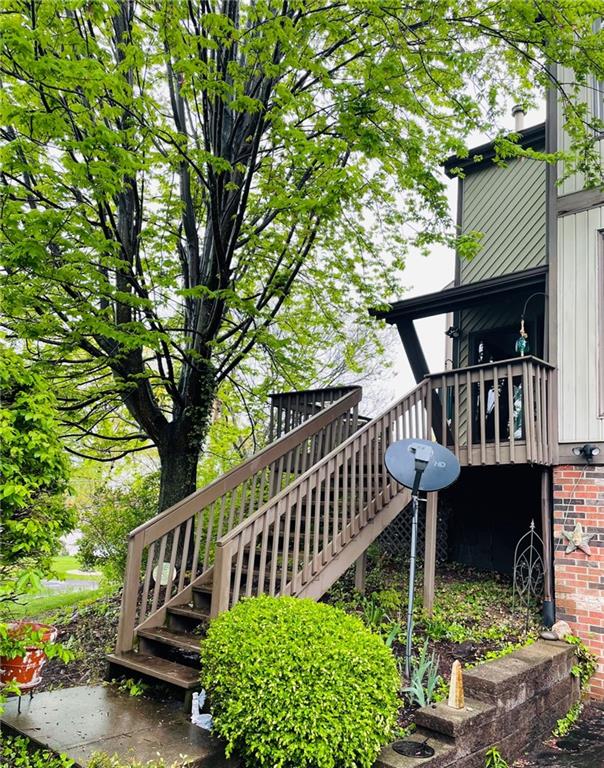 412 Spring Run Monroeville, PA 15146 - Photo 1 of 30 Gallery Image 1