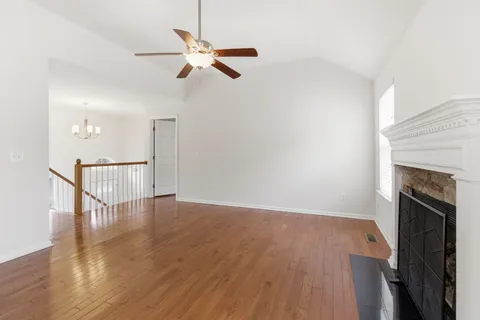 $449,900 | 118 Redbud Drive, Hendersonville, TN 37075