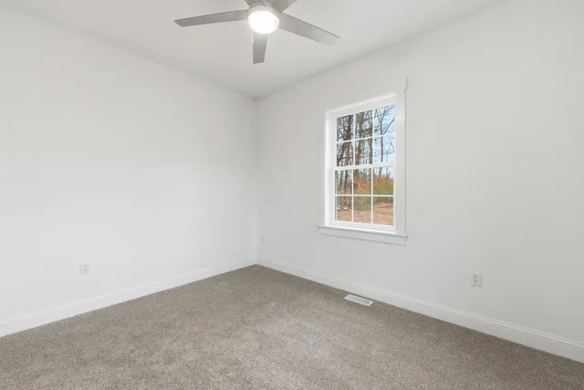 $499,900 | 225 Kendall Street, Franklin, NH 03235