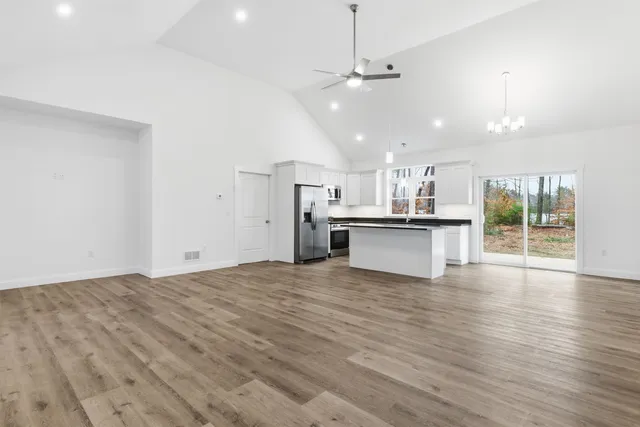 $499,900 | 225 Kendall Street, Franklin, NH 03235