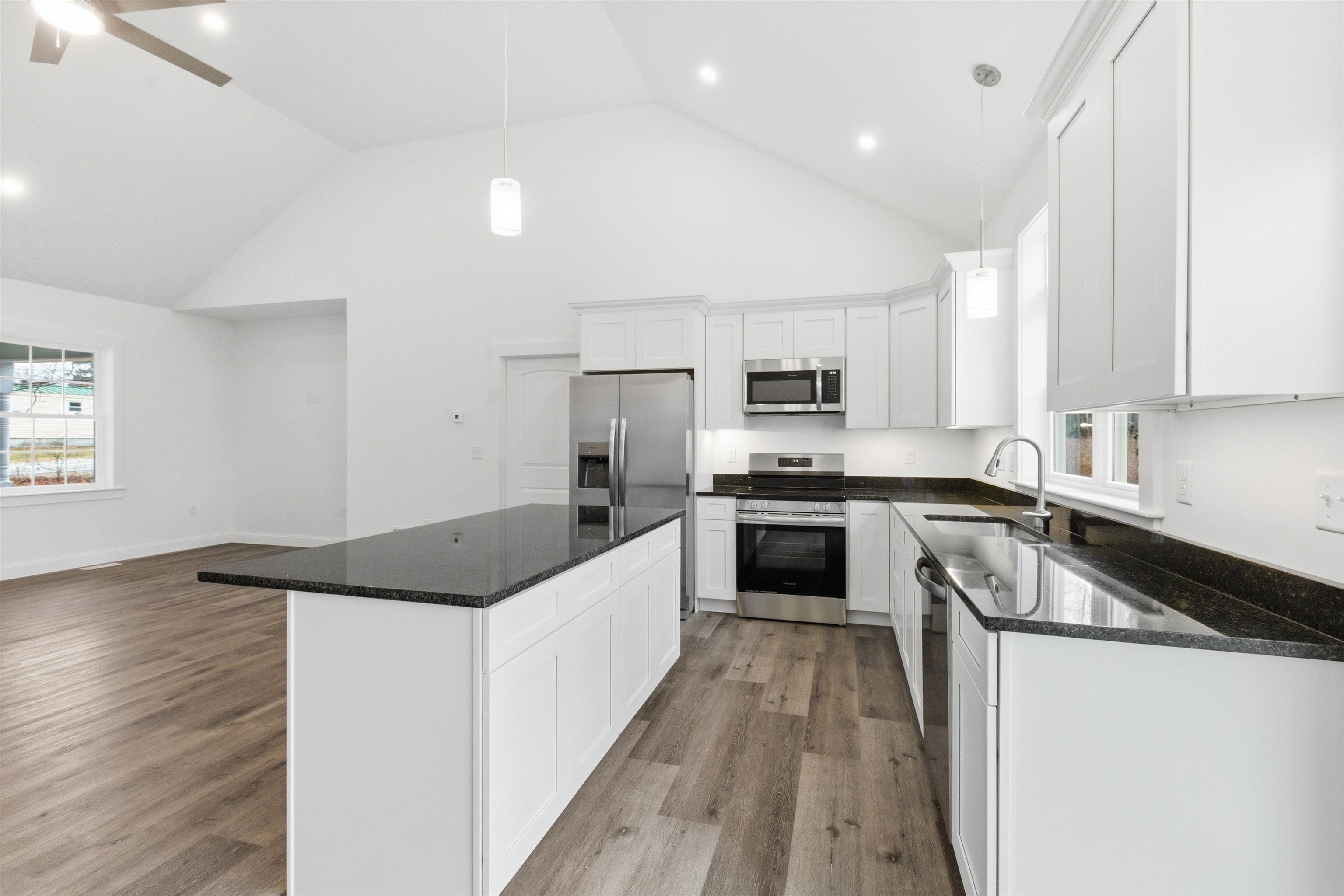 225 Kendall Street Franklin, NH 03235 - Photo 5 of 45