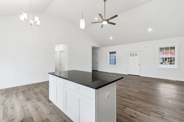 $499,900 | 225 Kendall Street, Franklin, NH 03235