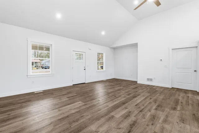 $499,900 | 225 Kendall Street, Franklin, NH 03235