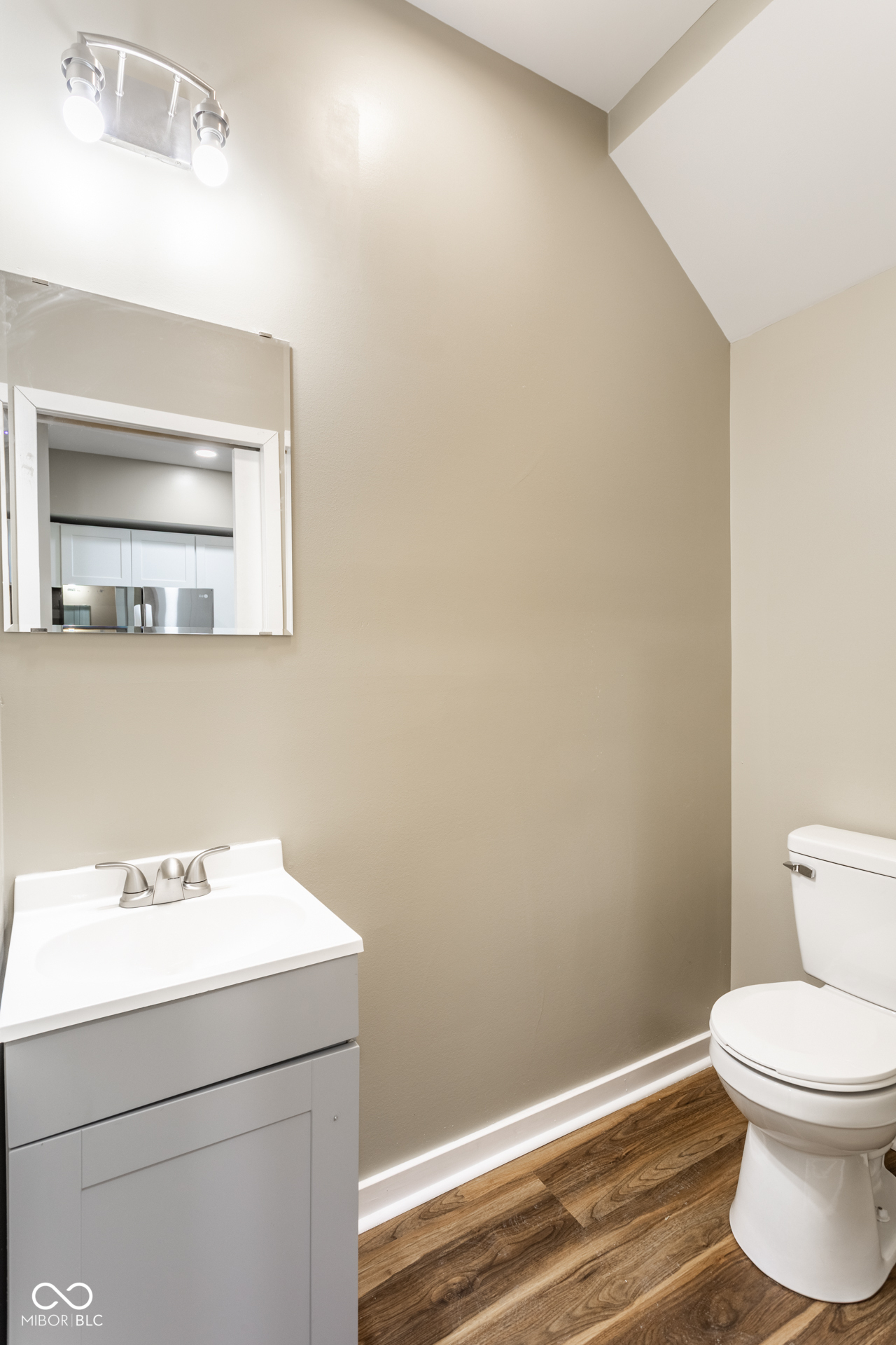 2017 Southeastern Avenue Indianapolis, IN 46201 - Photo 15 of 43