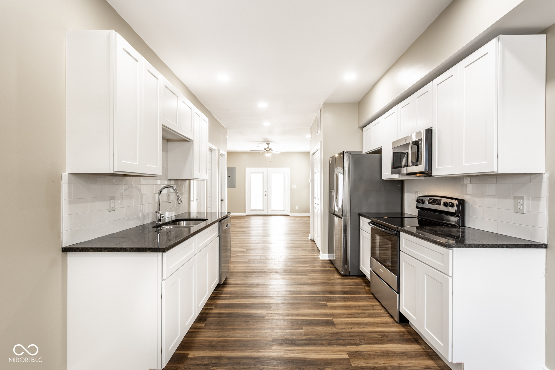 2017 Southeastern Avenue Indianapolis, IN 46201 - Photo 27 of 43