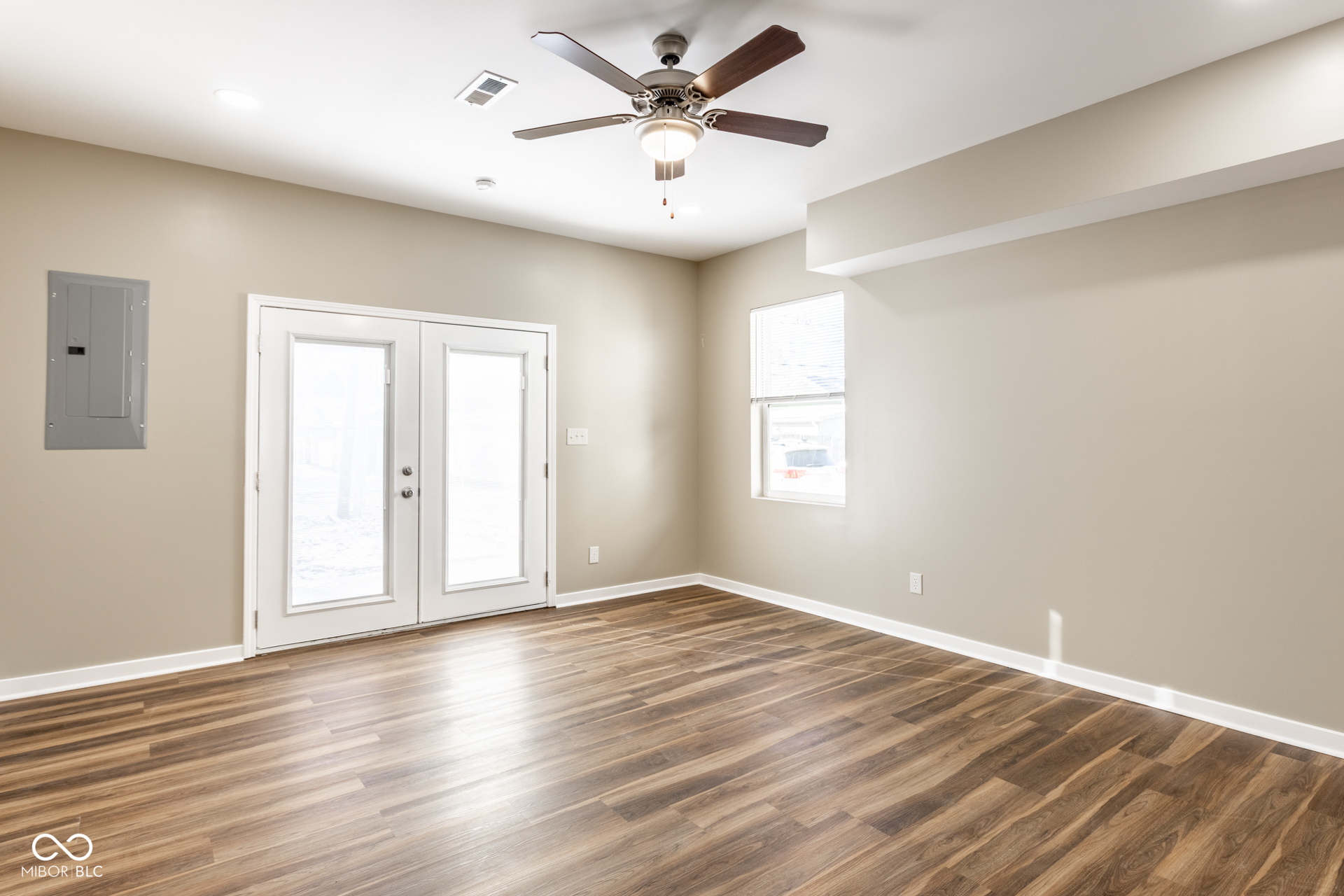 2017 Southeastern Avenue Indianapolis, IN 46201 - Photo 32 of 43