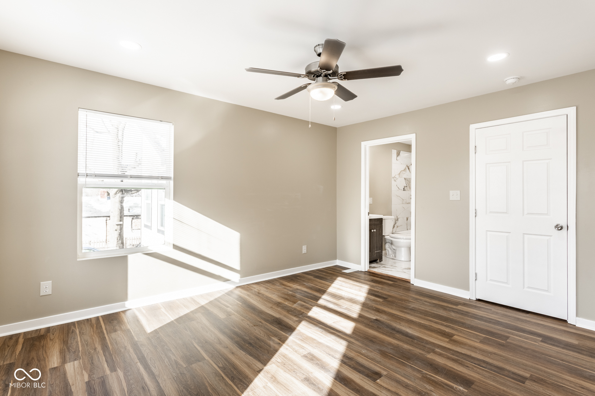 2017 Southeastern Avenue Indianapolis, IN 46201 - Photo 36 of 43