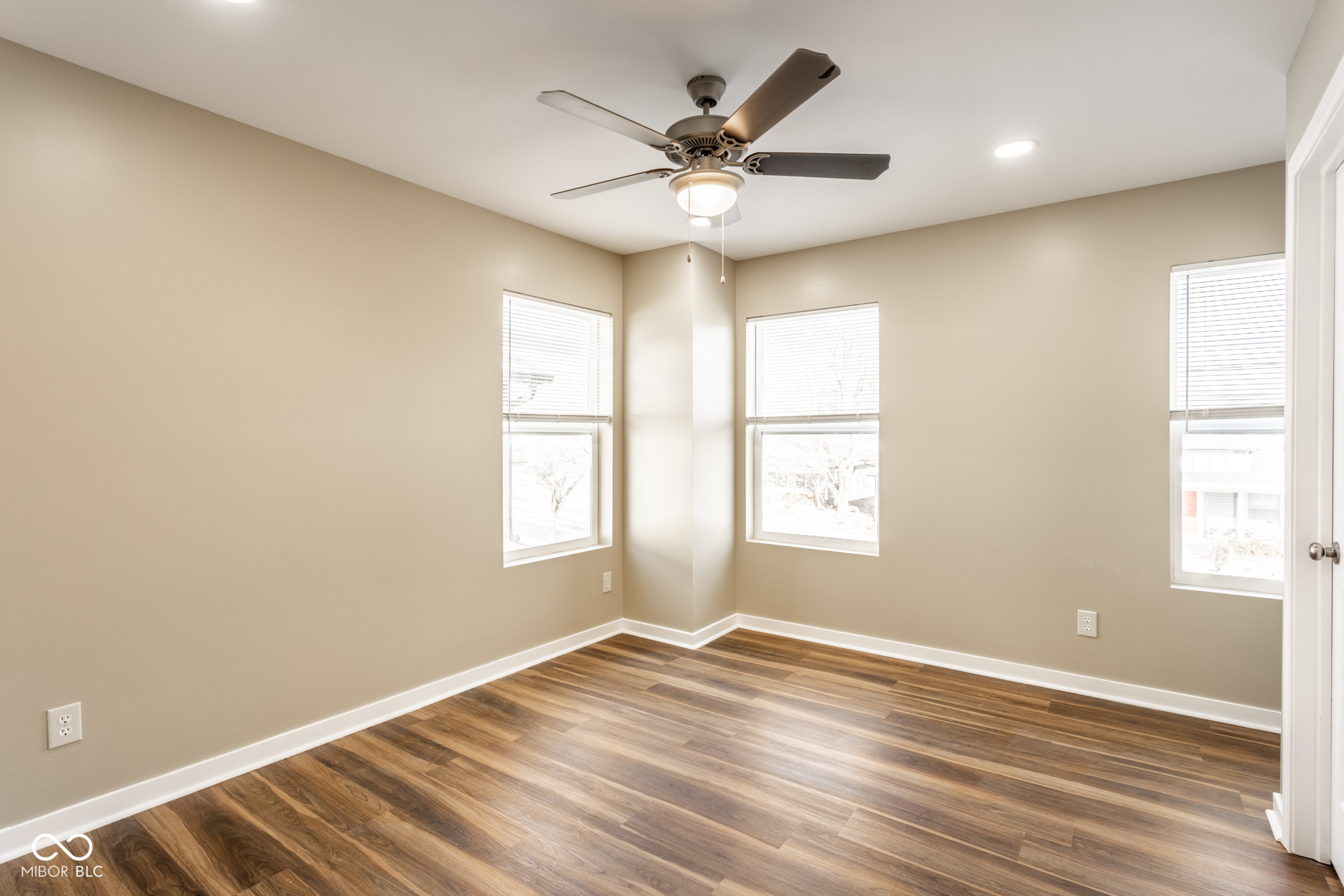 2017 Southeastern Avenue Indianapolis, IN 46201 - Photo 37 of 43