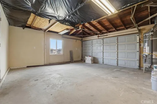 a house view with a outdoor space