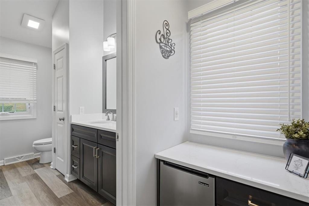 130 Field Club Circle McKees Rocks, PA 15136 - Photo 27 of 48