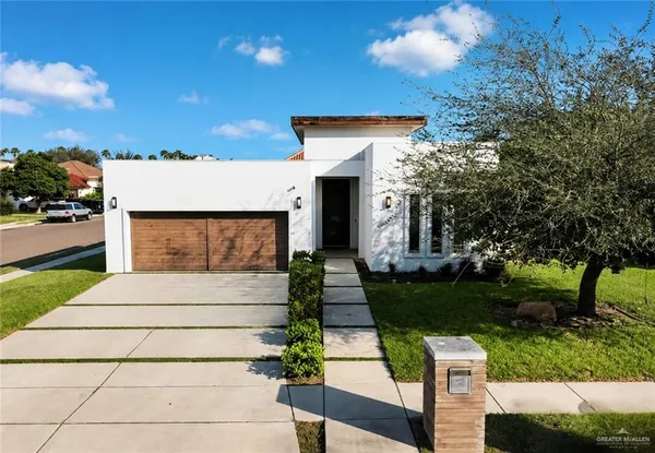 $2,700 | 1824 Harvard Avenue, McAllen, TX 78504