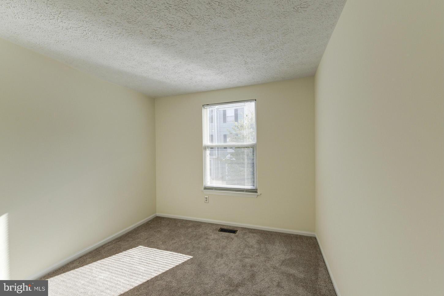 11225 Legato Way Silver Spring, MD 20901 - Photo 20 of 23 Bedroom