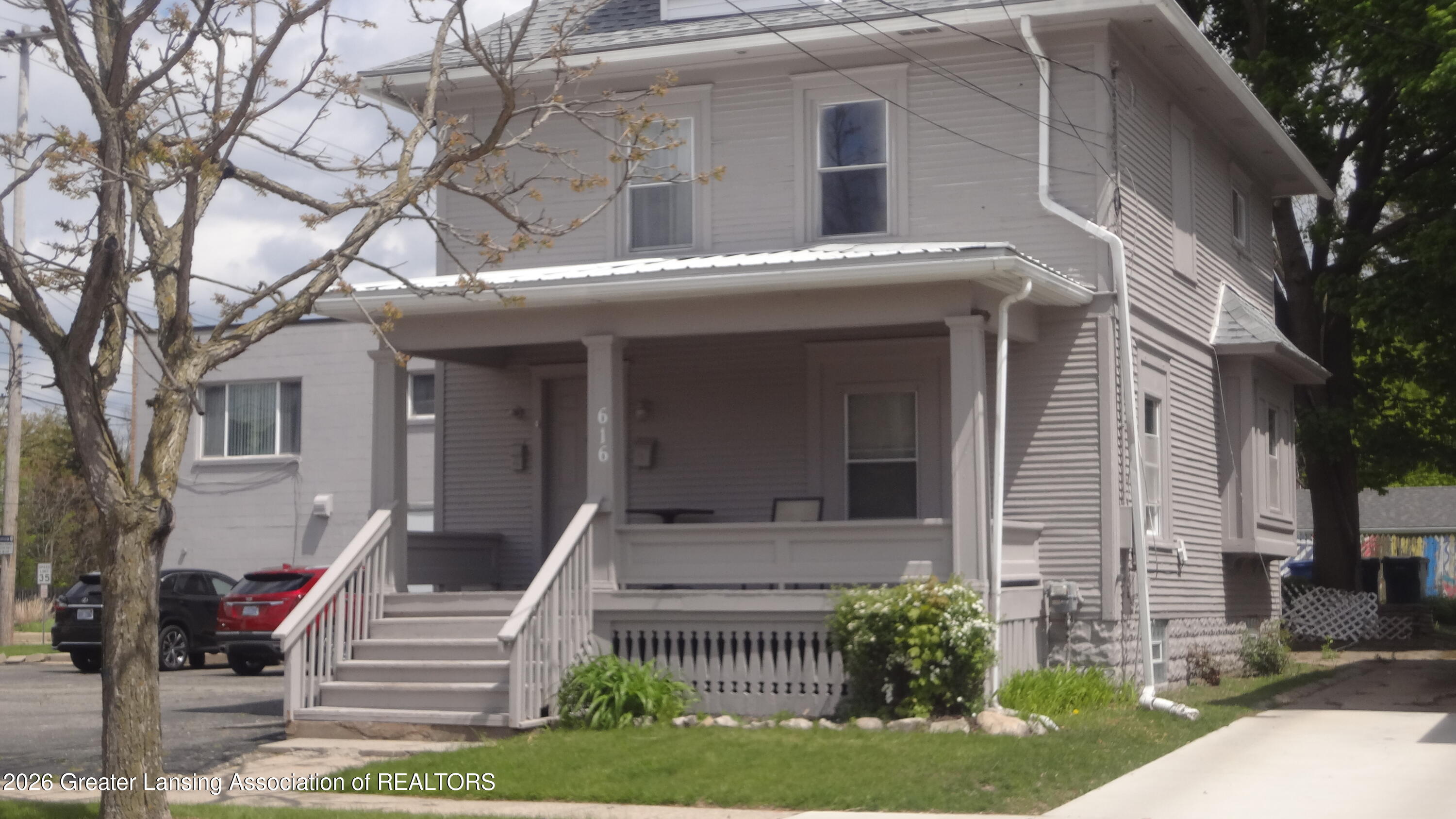 616 North Butler Boulevard Lansing, MI 48915 - Photo 3 of 4 DSC05068