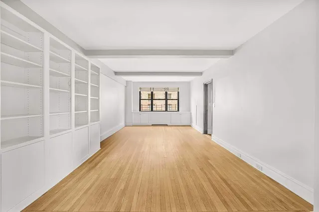 $1,379,000 | 240 East 79th Street, Unit 11A | Upper East Side