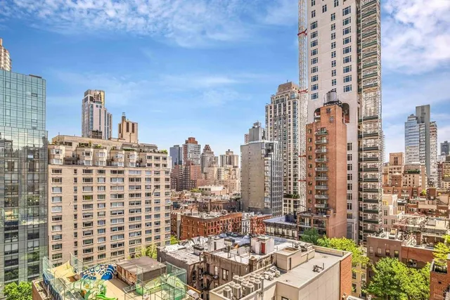 $1,379,000 | 240 East 79th Street, Unit 11A | Upper East Side