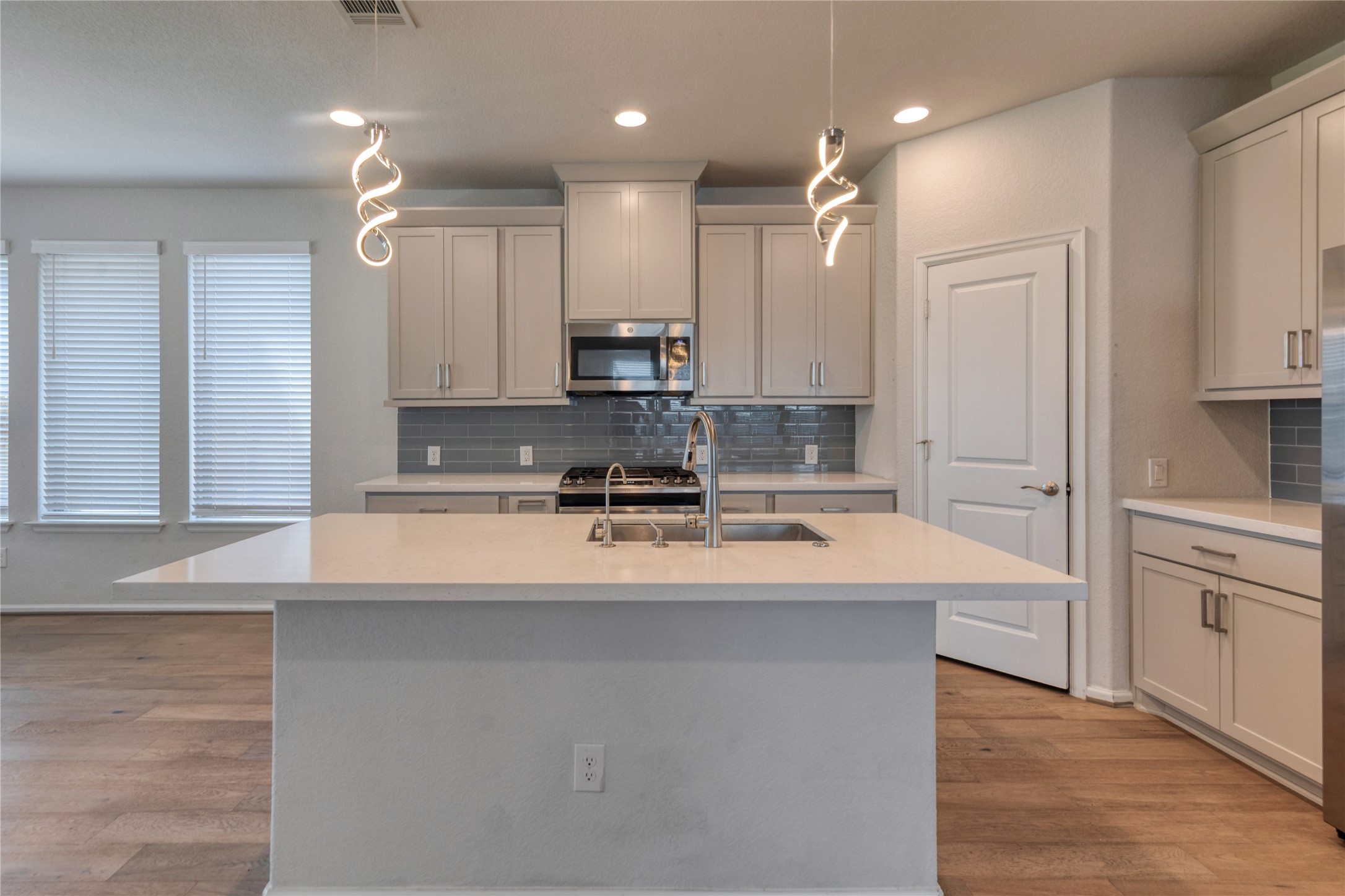 125 Rangel Drive Liberty Hill, TX 78642 - Photo 11 of 40