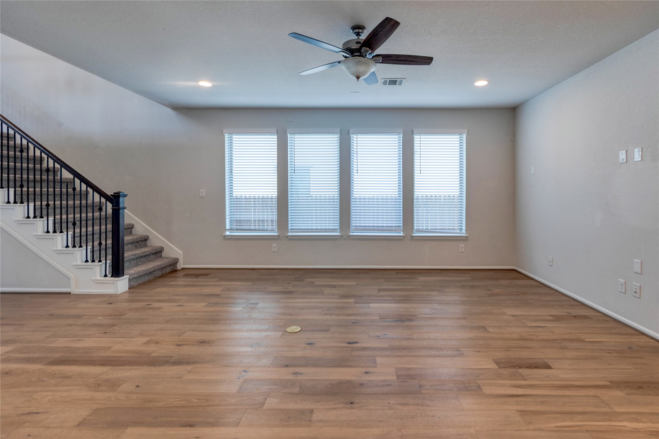 125 Rangel Drive Liberty Hill, TX 78642 - Photo 7 of 40