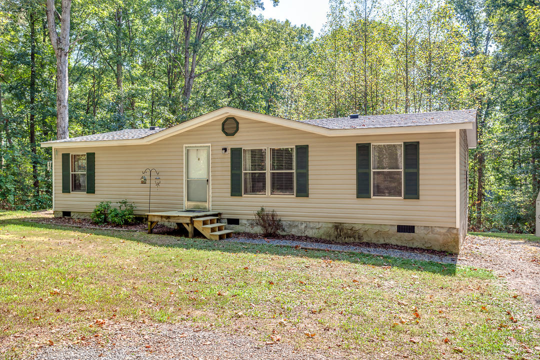 6712 Crye Road Maryville, TN 37801 - Photo 2 of 33 003190927-2-6712CryeRdMaryvilleTN-SCREEN