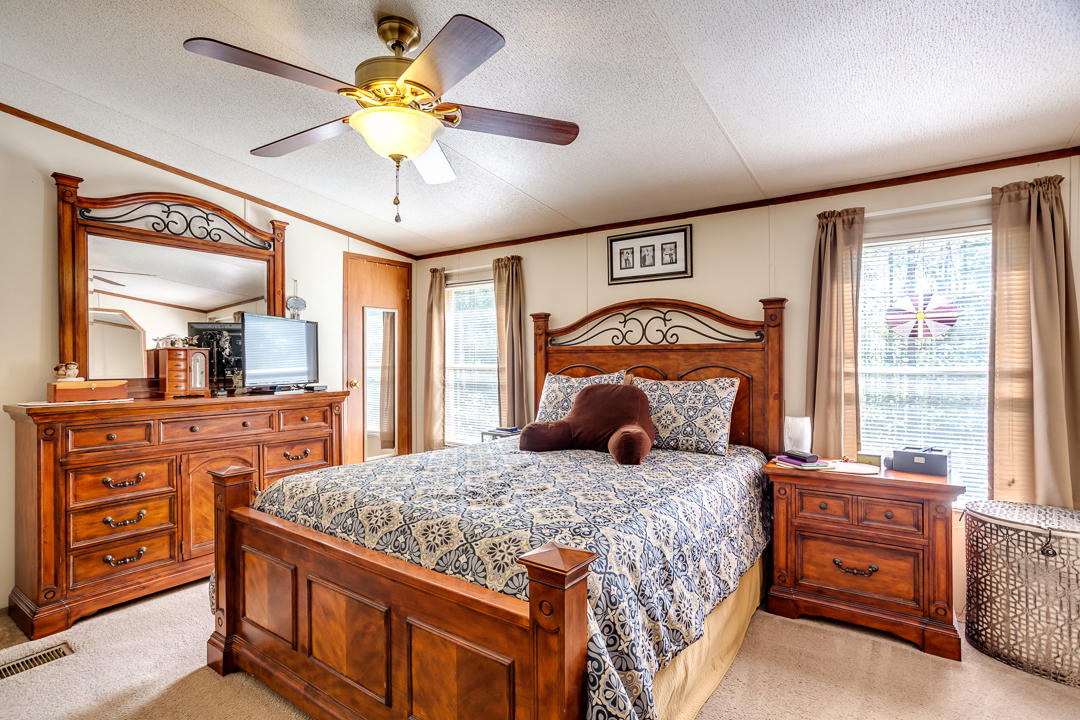 6712 Crye Road Maryville, TN 37801 - Photo 16 of 33 018190927-2-6712CryeRdMaryvilleTN-SCREEN