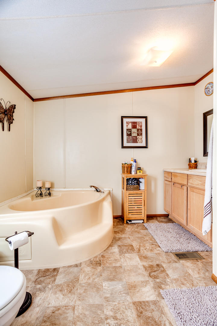 6712 Crye Road Maryville, TN 37801 - Photo 21 of 33 023190927-2-6712CryeRdMaryvilleTN-SCREEN