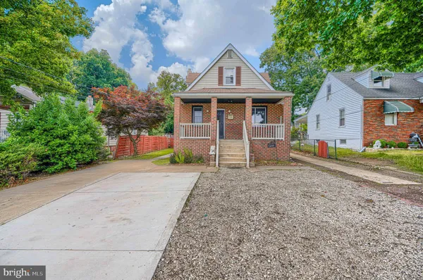 $400,000 | 7428 Poplar Avenue, Baltimore, MD 21224