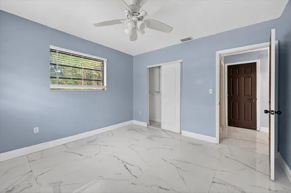 $6,000 | 15775 North Miami Avenue, Miami, FL 33162