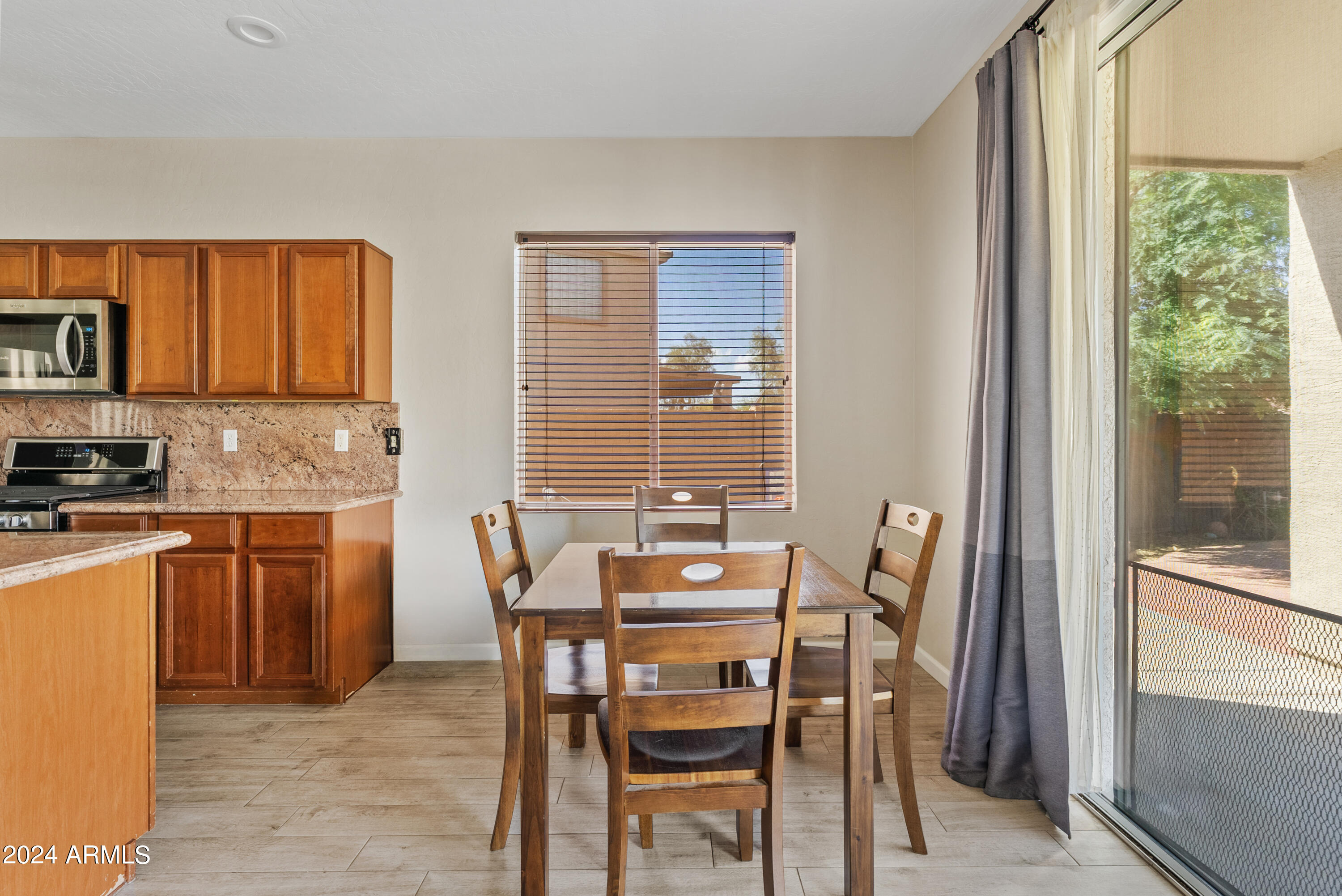 15074 West Bloomfield Road Surprise, AZ 85379 - Photo 13 of 42 DSC04118