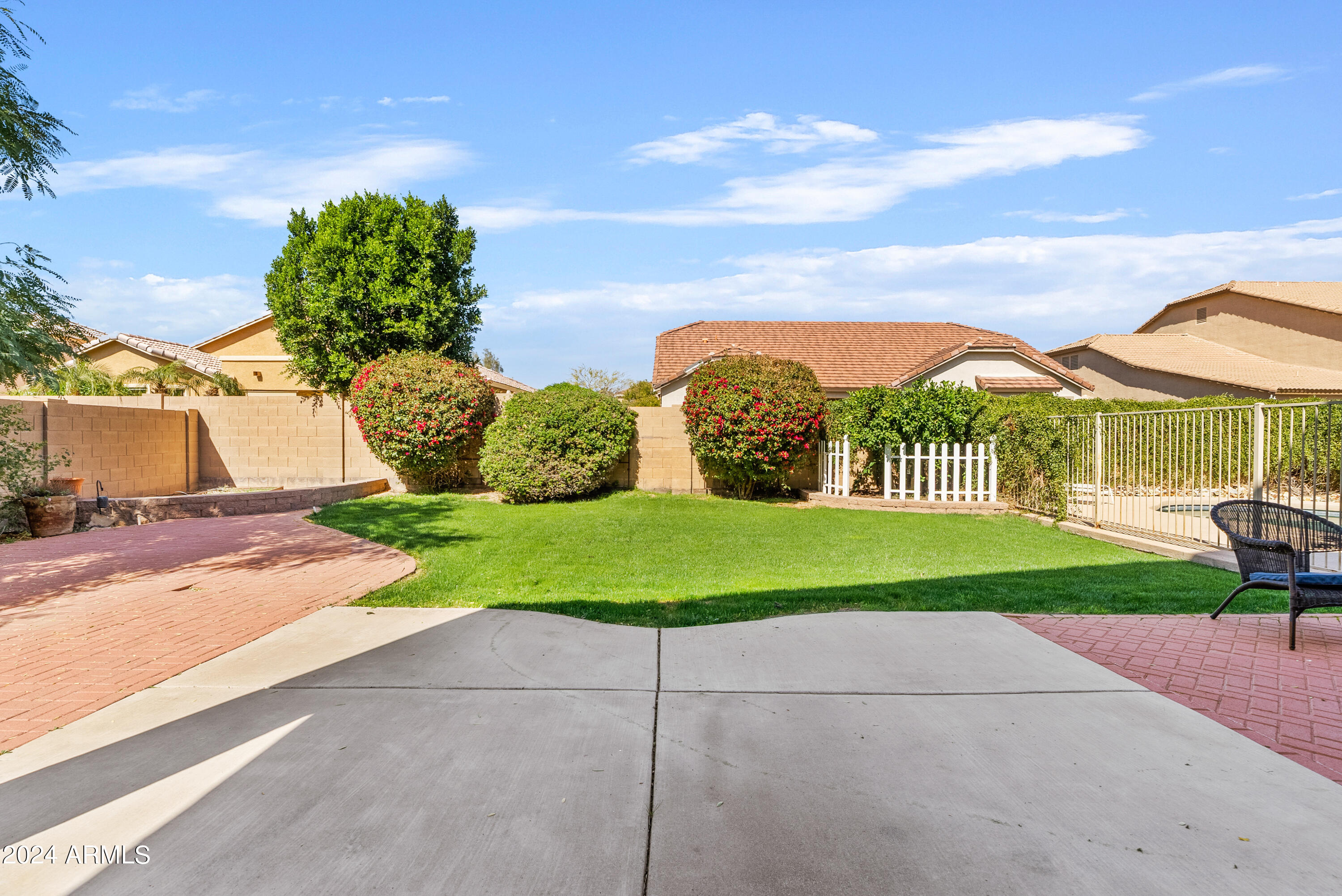 15074 West Bloomfield Road Surprise, AZ 85379 - Photo 31 of 42 DSC04227